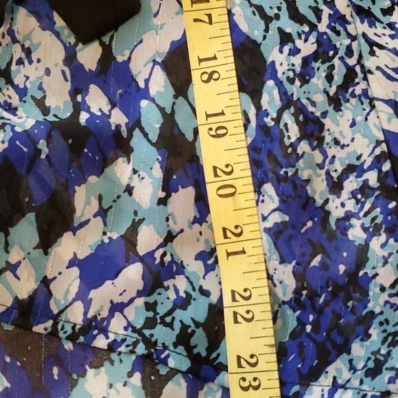 Lola's Collection Women's m blouse - Picture 8 of 9